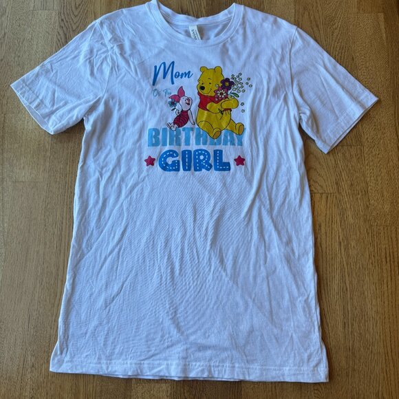 Disney Pooh Bear Mom of the Birthday Girl Tee Size Medium - Picture 1 of 6